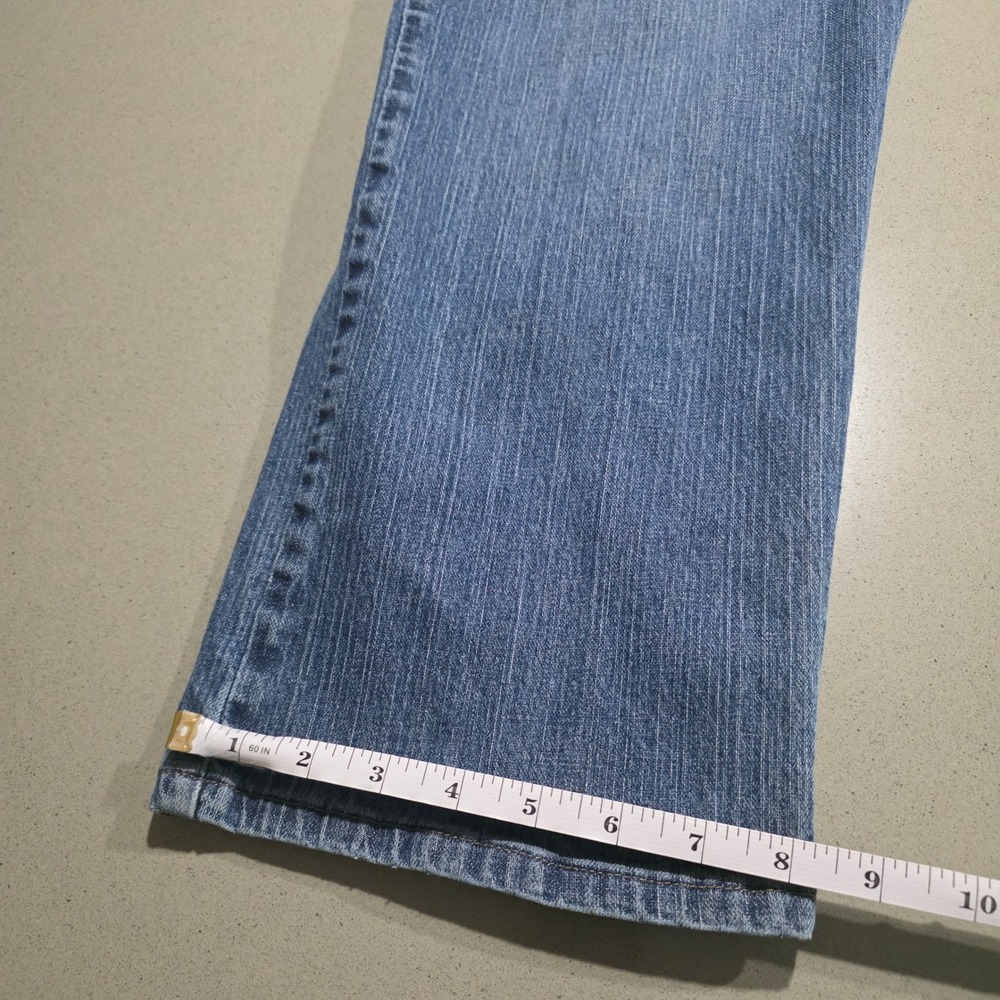 Riders by Lee Womens 24W P Medium Wash Straight Leg Jeans Petite Blue 157G186 - Picture 3 of 9